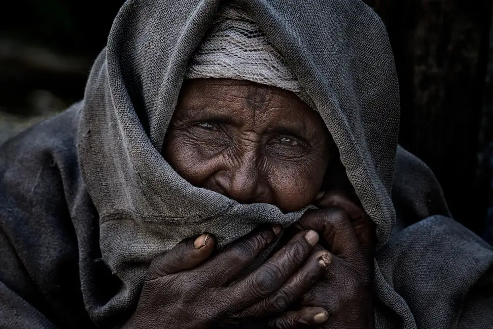 Garmendia, Inazio Joxe: Bezdomovkyně v ulicích Addis Abeba-I - Etiopie