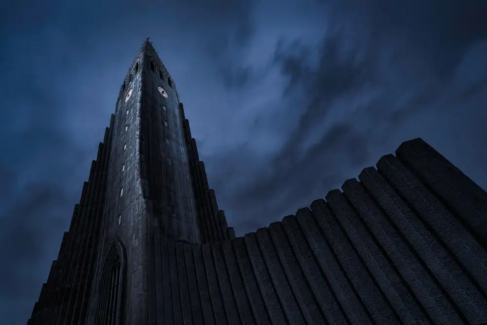 Zhu, Jingshu: Hallgrimskirkja
