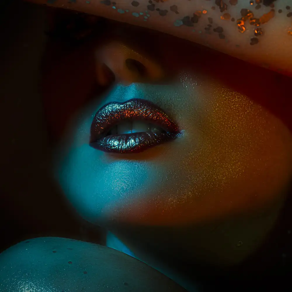 Ashton-Jones, Howard: Lips