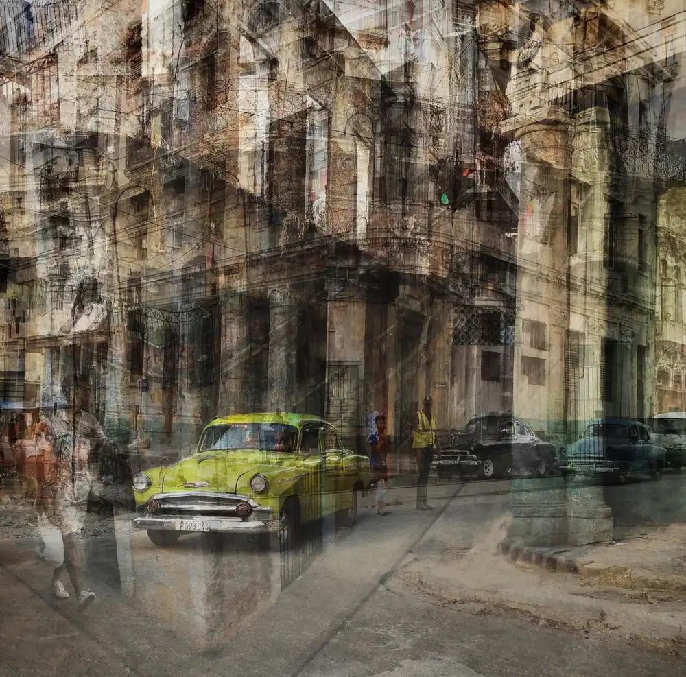Labagnara, Roxana: Busy street
