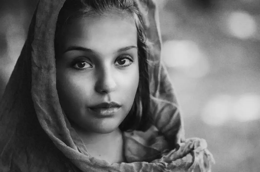 Ignatova, Desislava: ojos bonitos