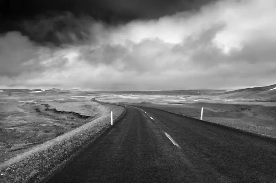 Kravanja, Jure: Strasse ins Nichts