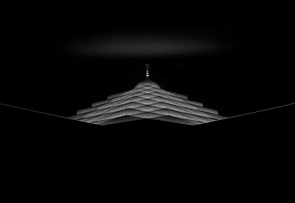 kaddourah, ahmad: pyramid