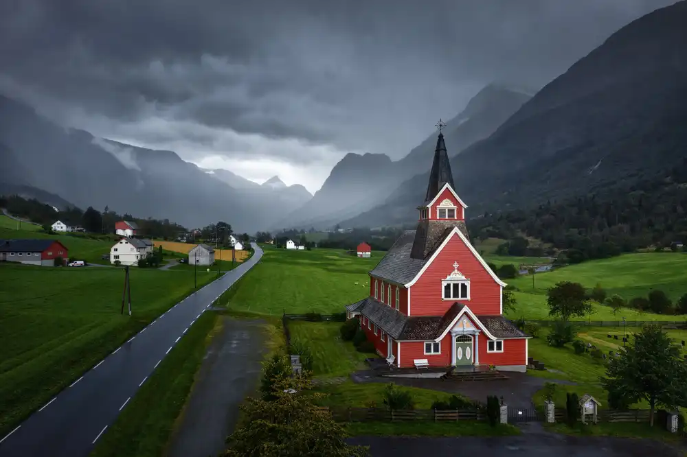 Miguel, Pablo Juan: Red Church