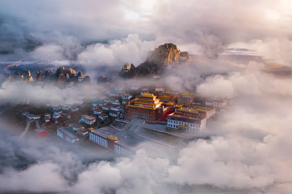 Simoon: The hall of Ling Xiao