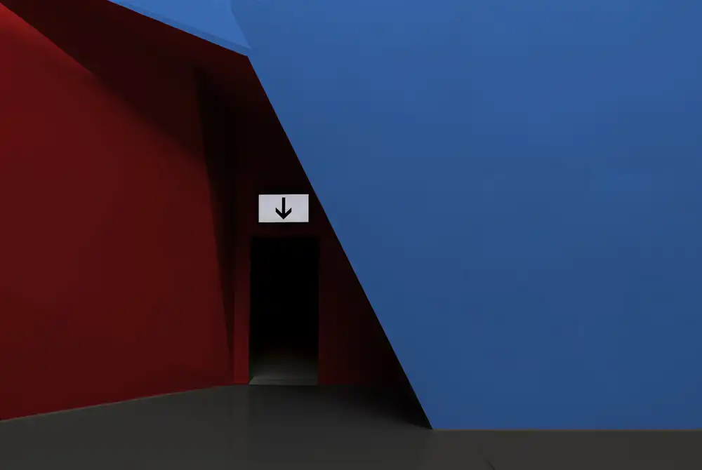 Almasri, Muhammad: Angled Door