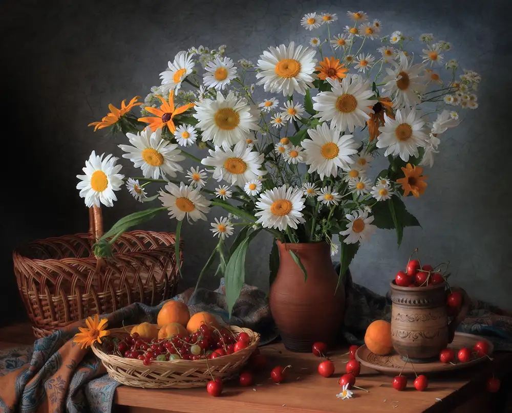 Skorokhod, Tatyana: Still life with a bouquet of daisies