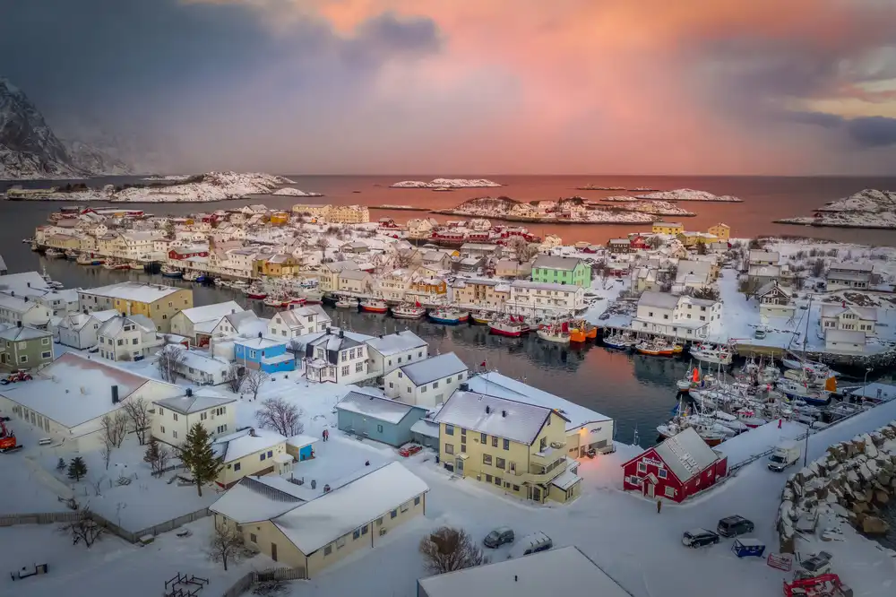Popan, Adrian: Henningsvaer