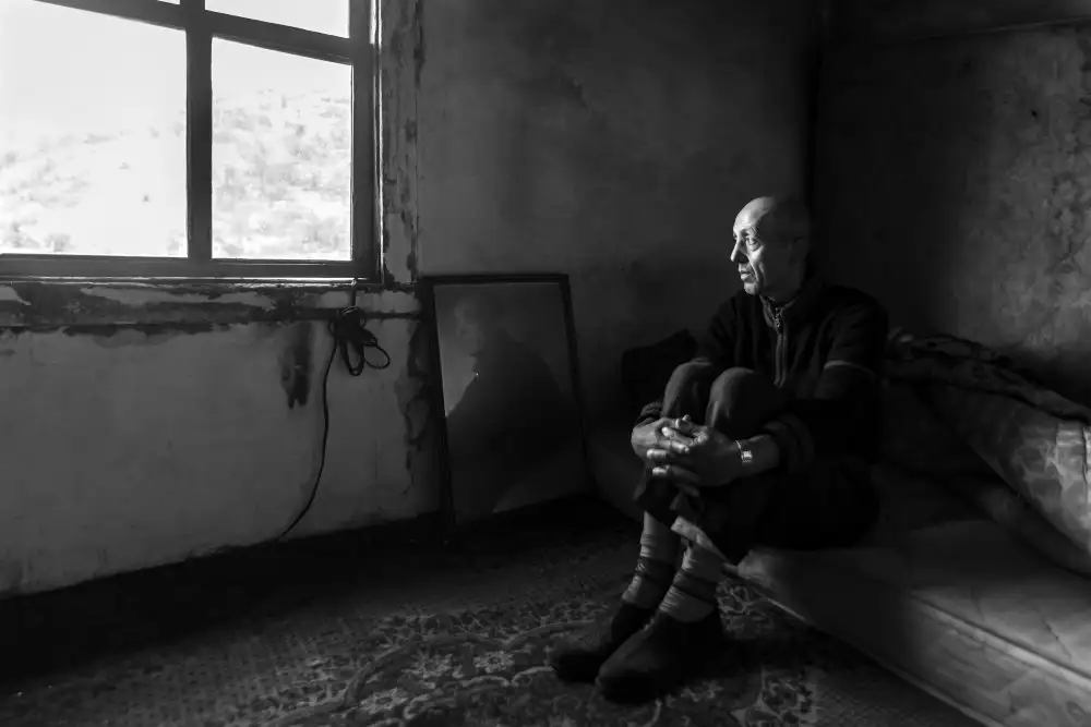 Cirakoglu, Ramazan: loneliness
