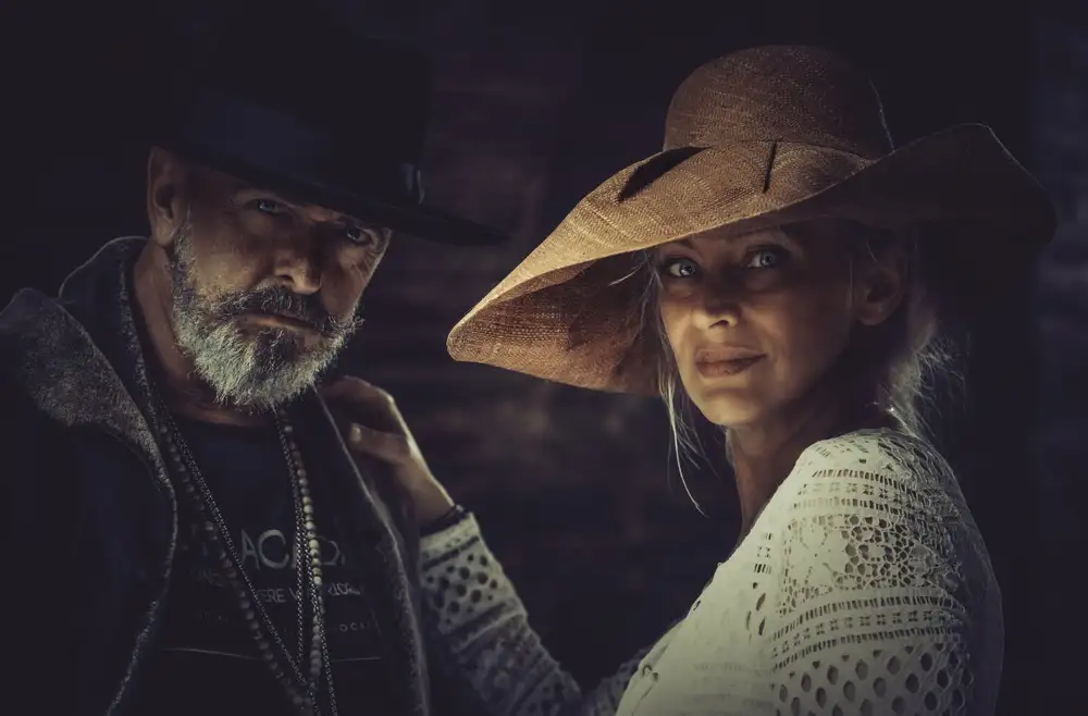 gNo: Bonny y Clyde