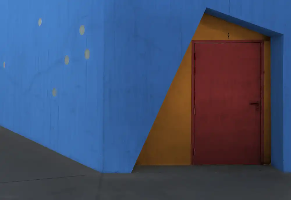 Almasri, Muhammad: Colorful Door