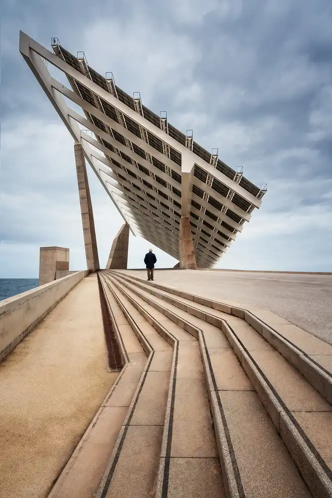 Figueras, Antoni: Lignes au Forum