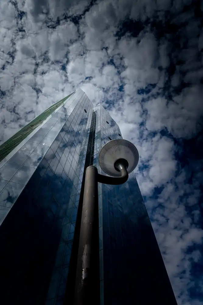 Hamilton, Chris: Urban skyline.
