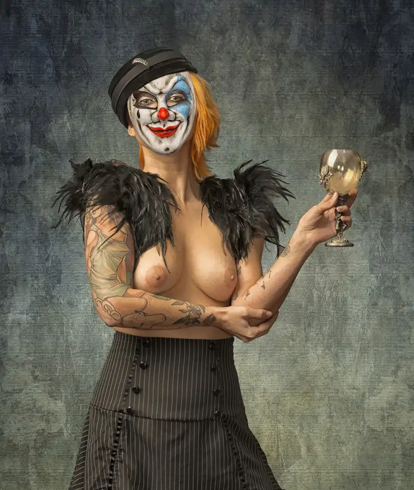 Gore, Tom: Al ballo in maschera