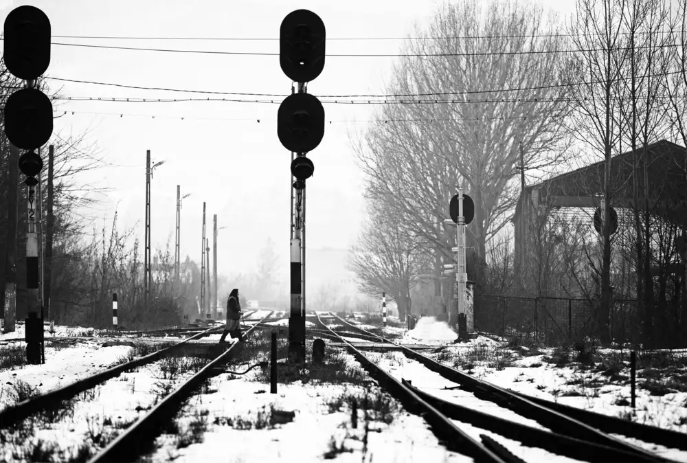 Oncete, Julien: Posel