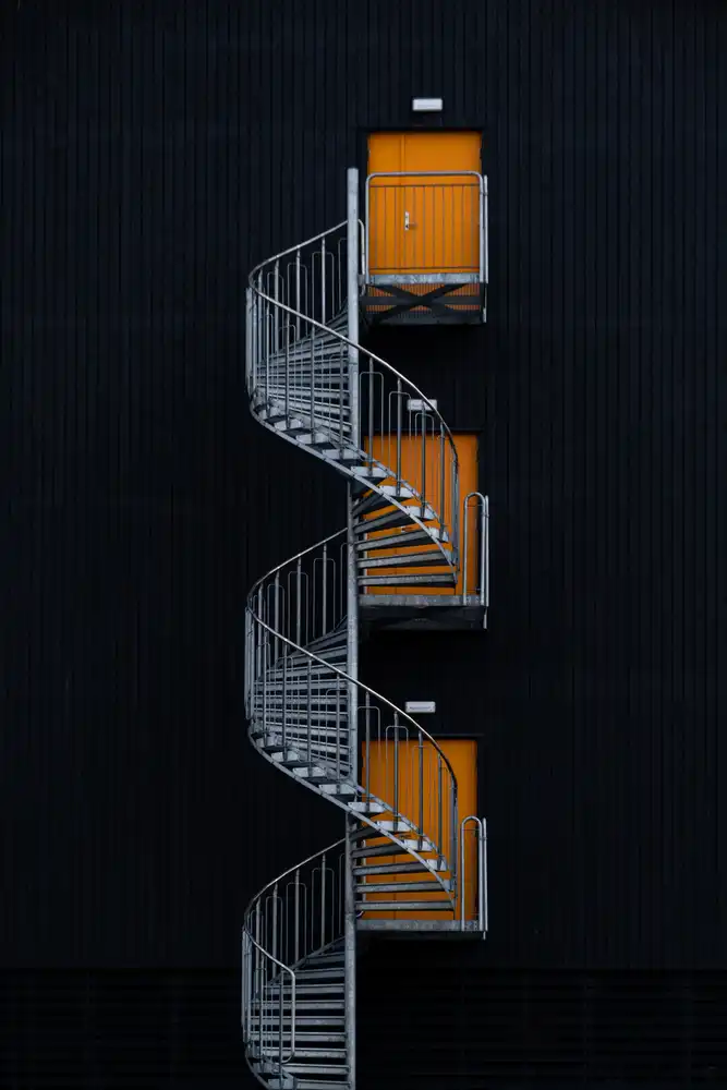 Endermann, Rolf: Scala a chiocciola