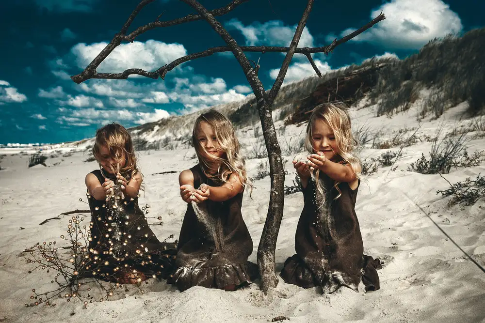 Bolgov, Axe Ruslan: Daughters of the Sand