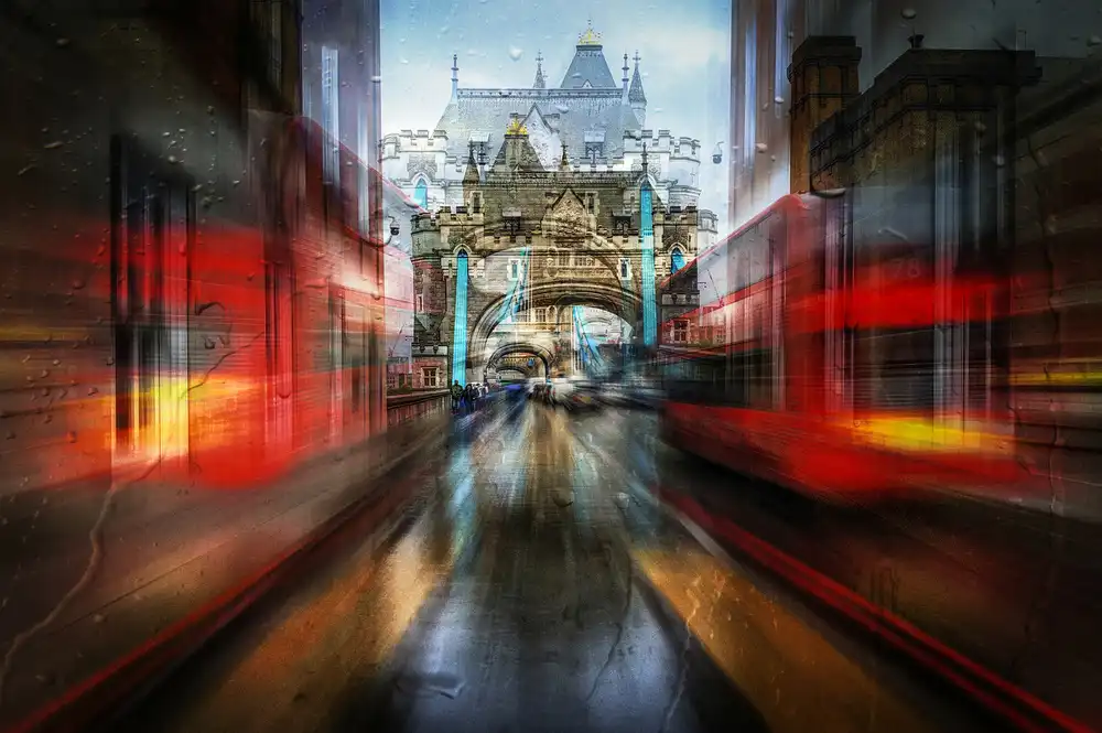 Orkidea, W.: The red bus