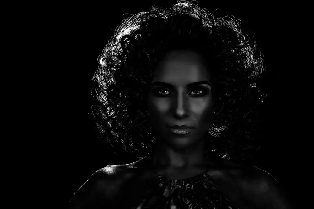 Pop, D. Ovi: American woman