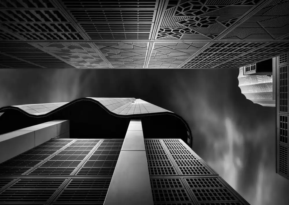 kaddourah, ahmad: Low angle 02