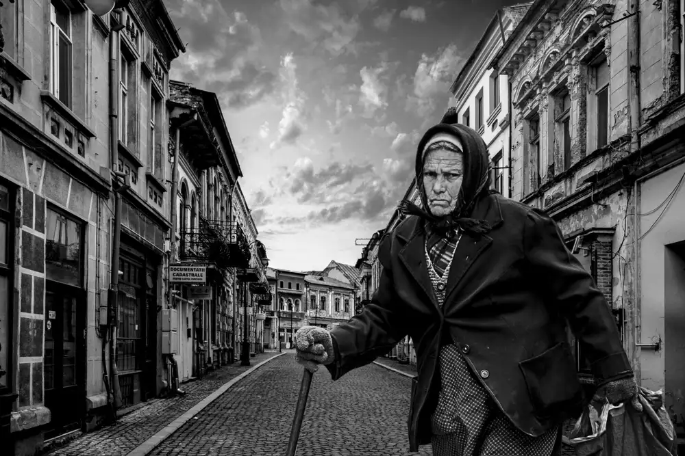 Pop, D. Ovi: The Street
