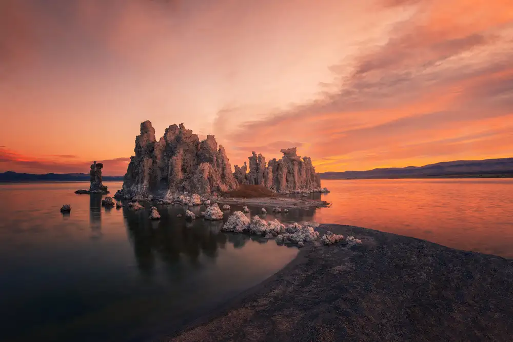 Xu, Leah: Mono Lake Morning Light