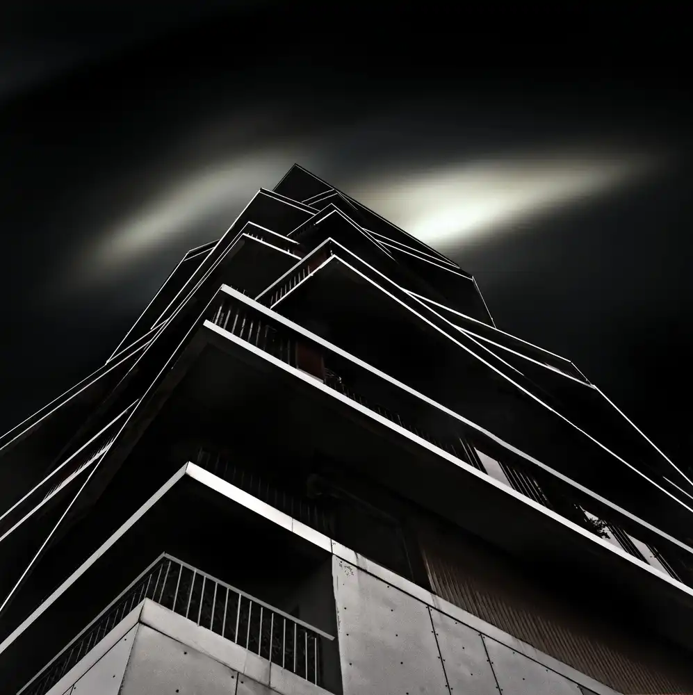 Bacus, Pierre: dark brightness
