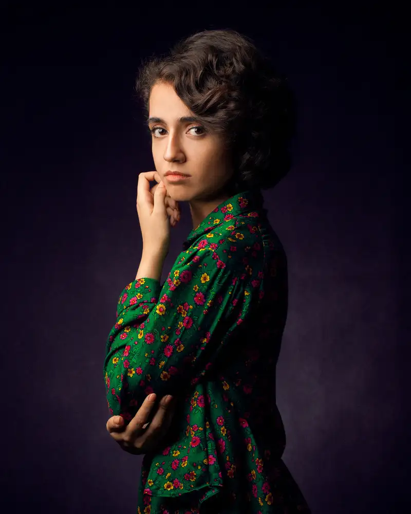 Mokhtari, Mehdi: Negin