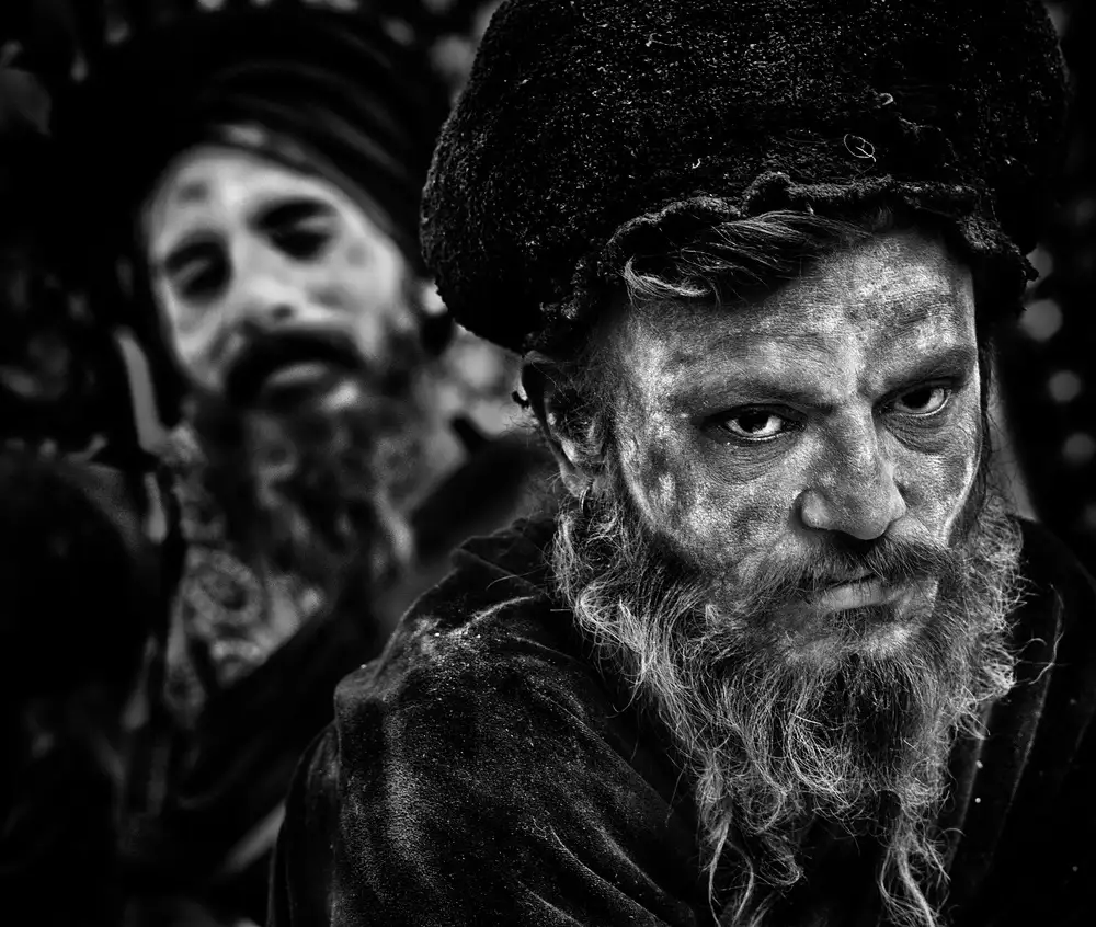 Cavalli, Giovanni: Holy men in Kumbha Mela, Allahabad
