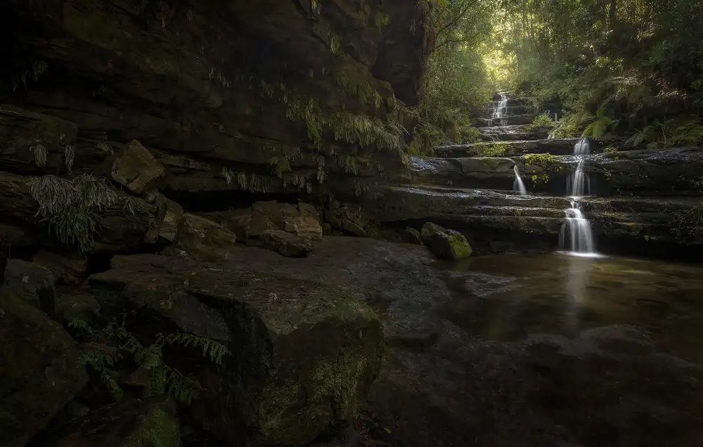 Zhang, Yan: Blue Mountains Waterfalls