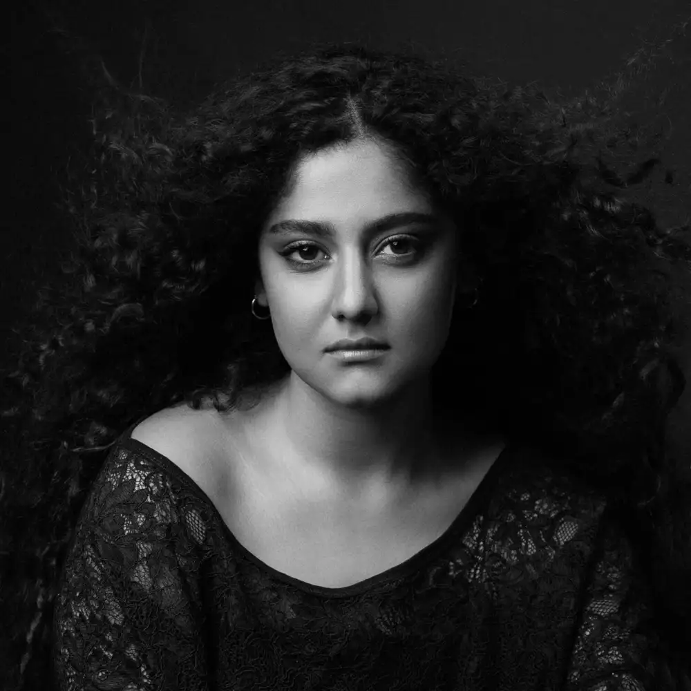 Mokhtari, Mehdi: Ayda