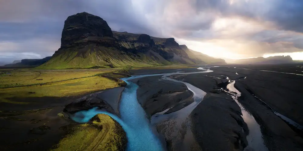 Gastager, Daniel: A Dramatic Evening in Iceland