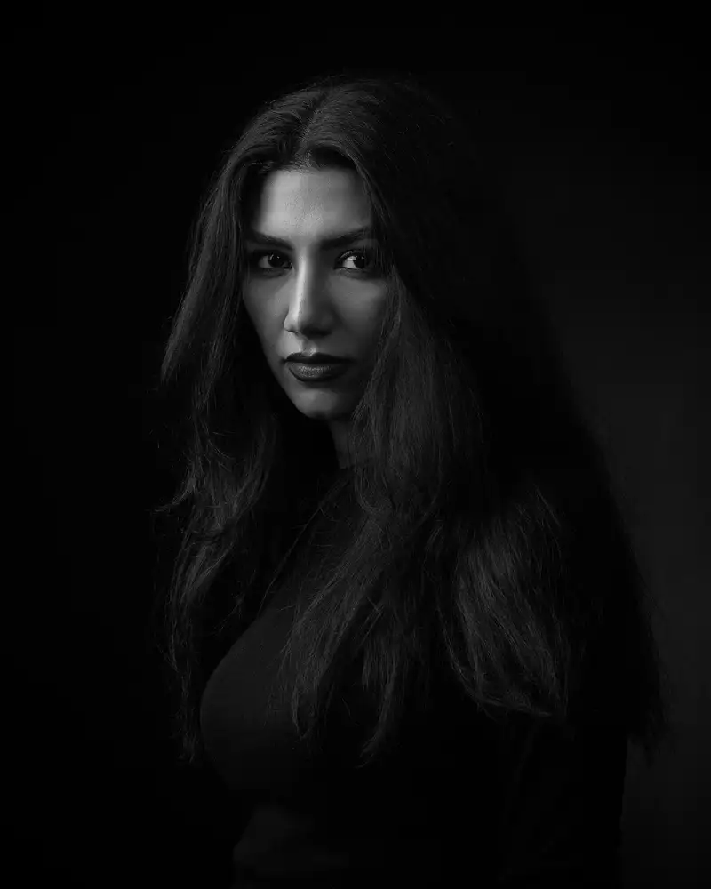 Mokhtari, Mehdi: Nessun nome