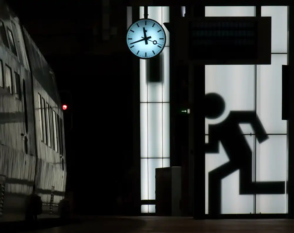 Joosten, Lus: Curfew in Antwerp