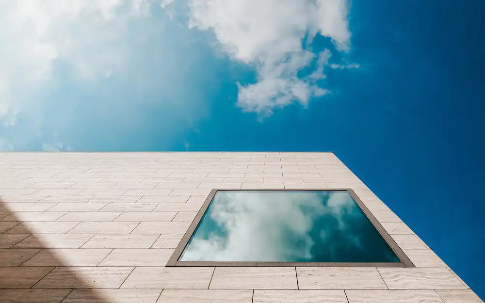 Staelens, Christophe: Blue with clouds