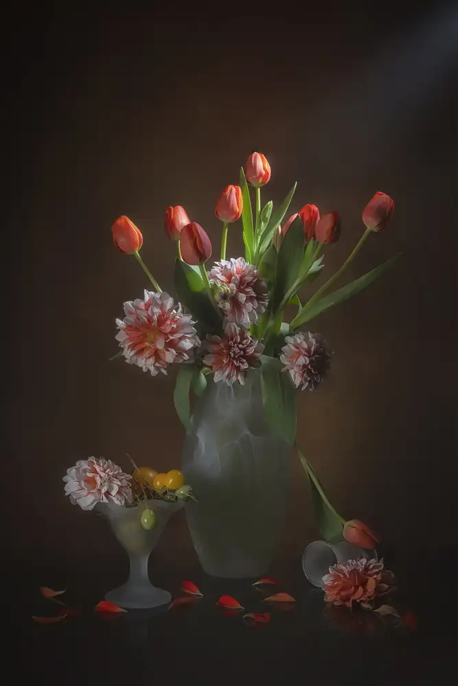 Jacobs, Lydia: Tulipani arancioni e dalia