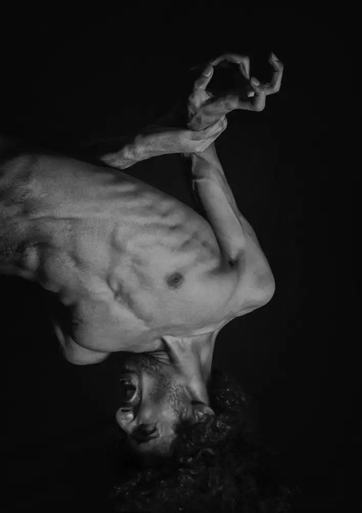 Haghi, Babak: Conflict