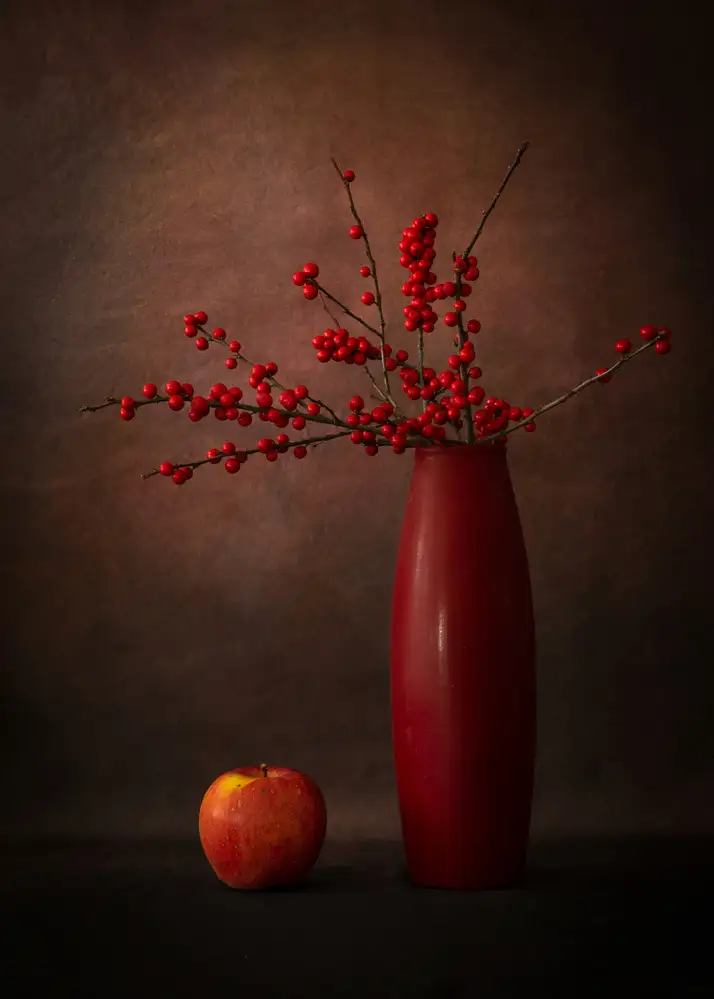 Xu, Wendy: Red berry and apple