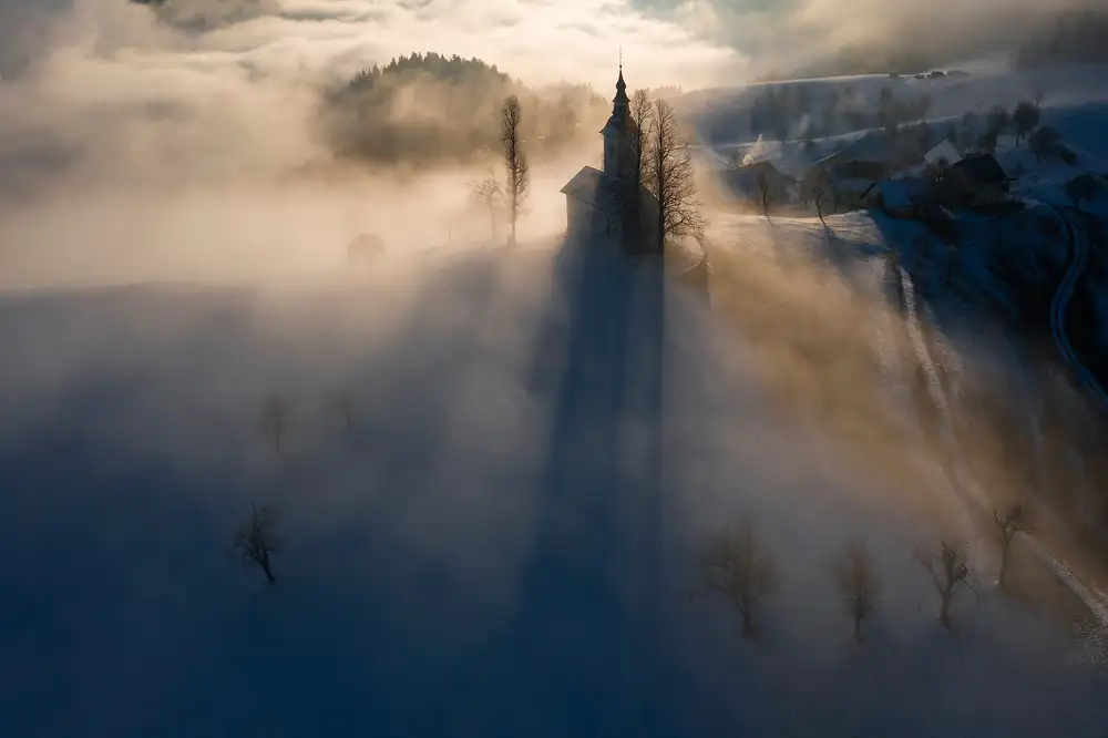 Kravanja, Jure: Sveti Tomaž, Slovenia