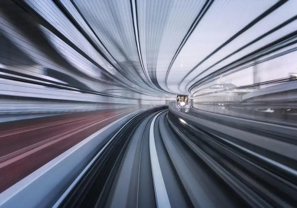 Liu, Shuchuan: Il tunnel spazio-temporale