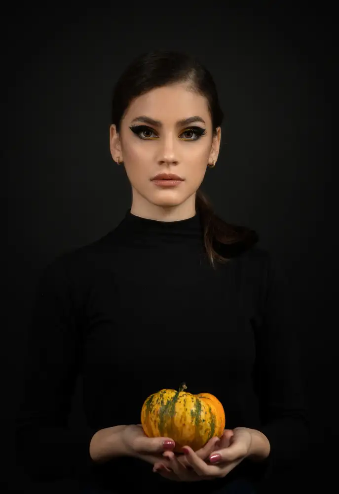 R, Bogdan Mihai: Natalia