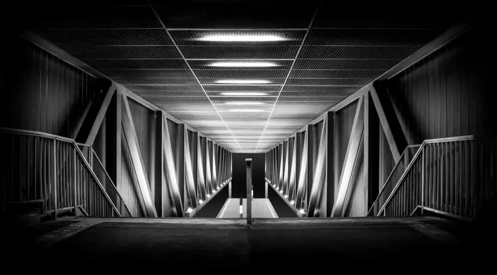 KaMerA: black & white