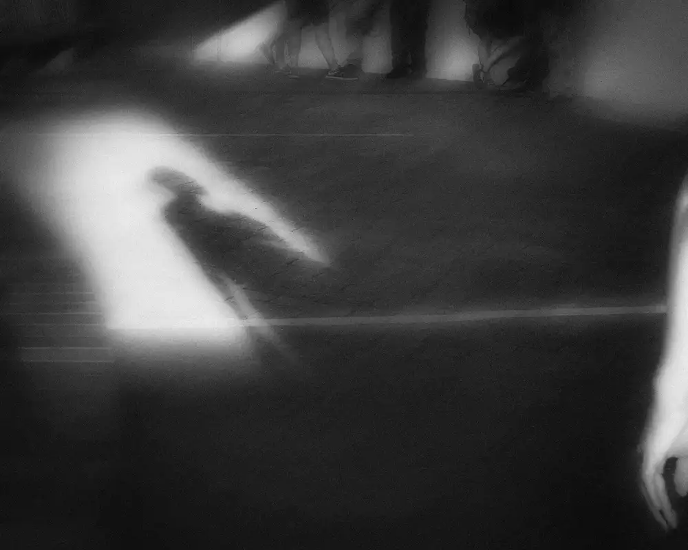Guo, Leah: Lonely
