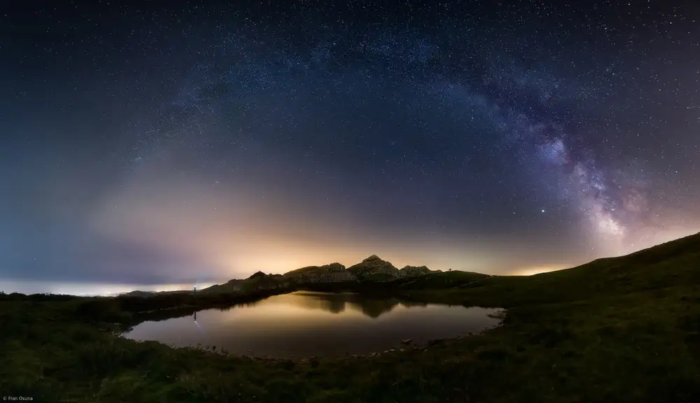 Osuna, Fran: Night in the lagoon
