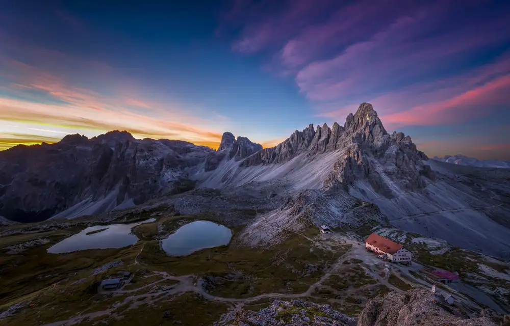 Deng, Larry: Mountainscape
