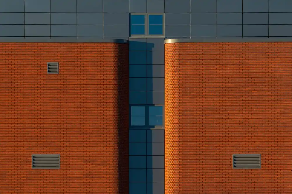 Važan, Karol: Geometria arancione.