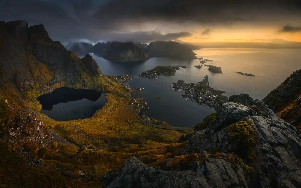 Rojek, Tomasz: Arctic autumn