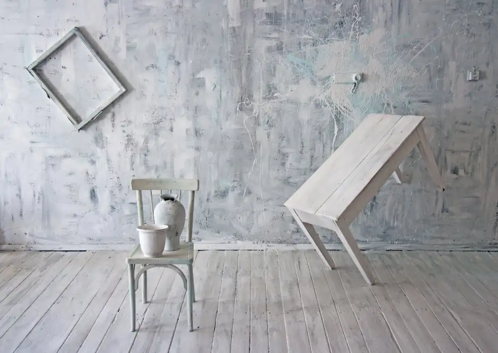 Refat: White interior.