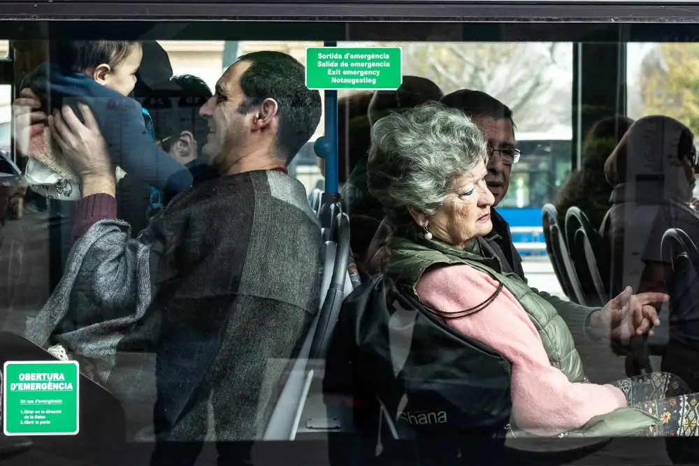 Abreu, Pablo: Real life through the window