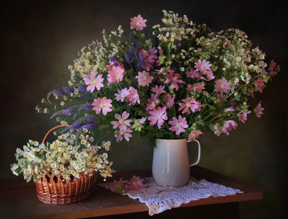 Skorokhod, Tatyana: Stillleben mit Wiesenblumen